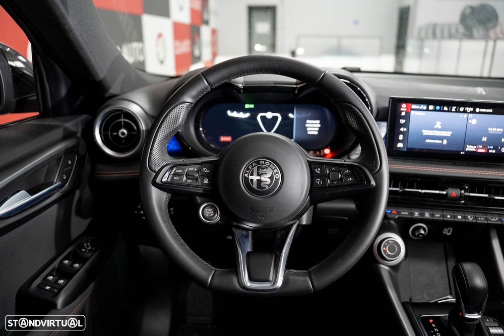 Alfa Romeo Tonale 1.5 Hybrid Sprint - 14