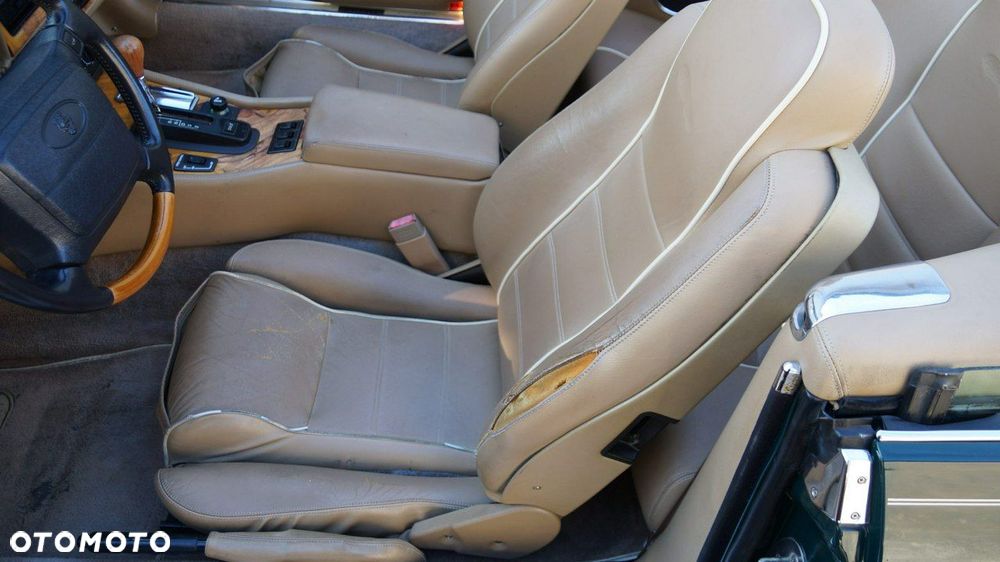 Jaguar XJS - 22