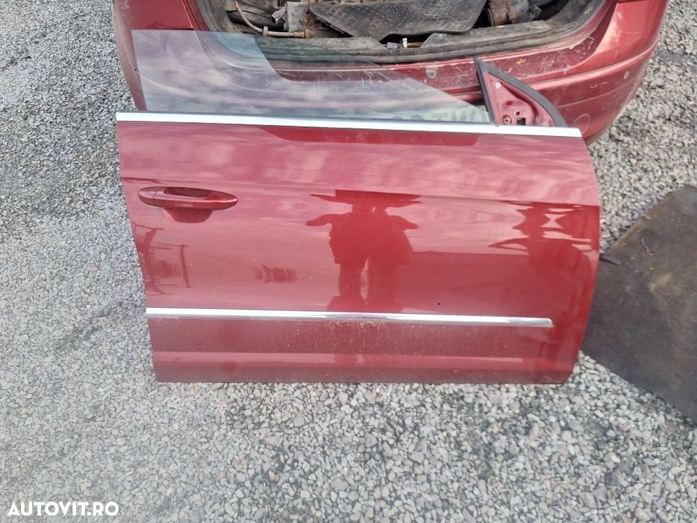 Usi staga dreapta VW CC cod LB3Z - 6