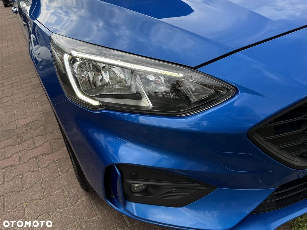 Ford Focus - 25