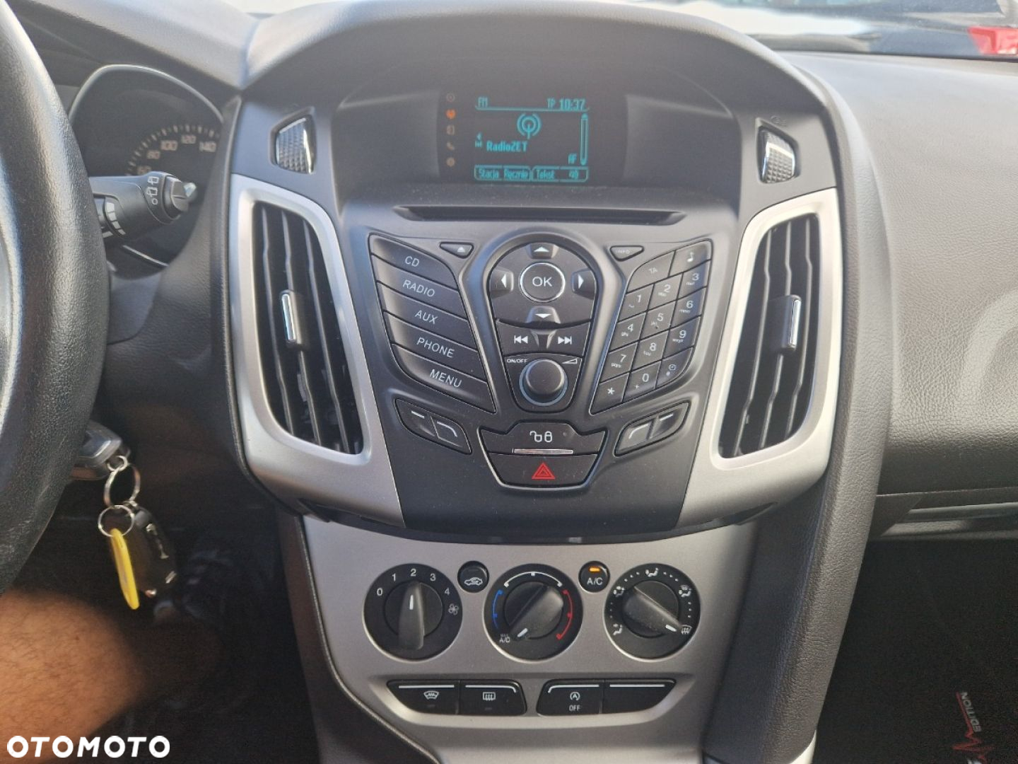 Ford Focus - 12