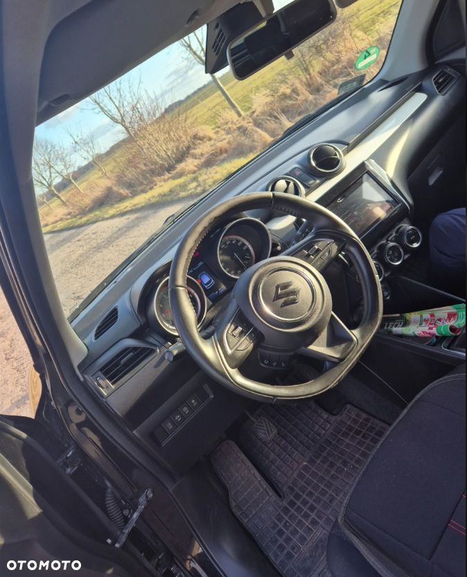 Suzuki Swift 1.0 Boosterjet (SHVS) Hybrid Comfort+ - 6