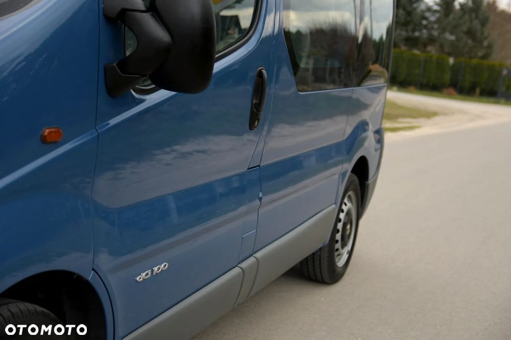 Renault Trafic - 13