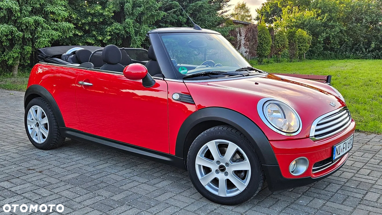 MINI Cooper Cabrio - 18