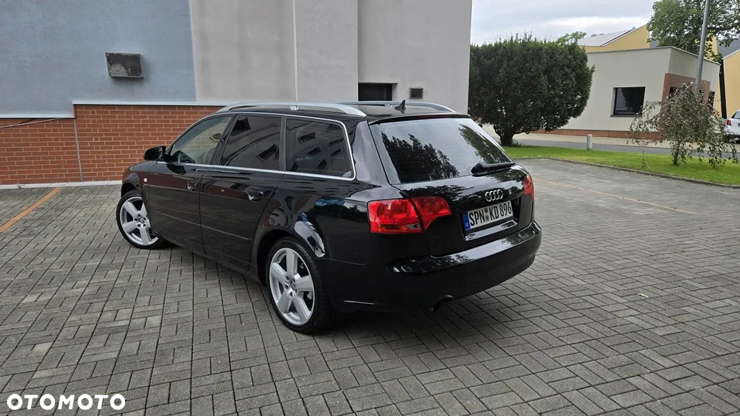 Audi A4 Avant 2.0 FSI - 9