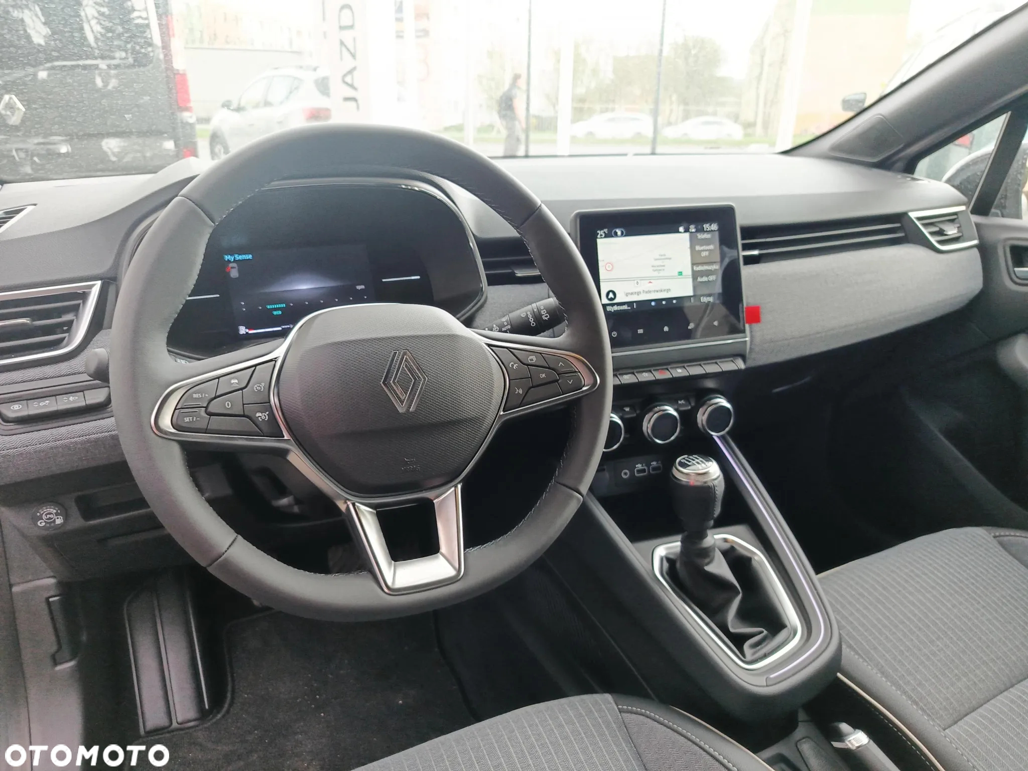Renault Clio - 13
