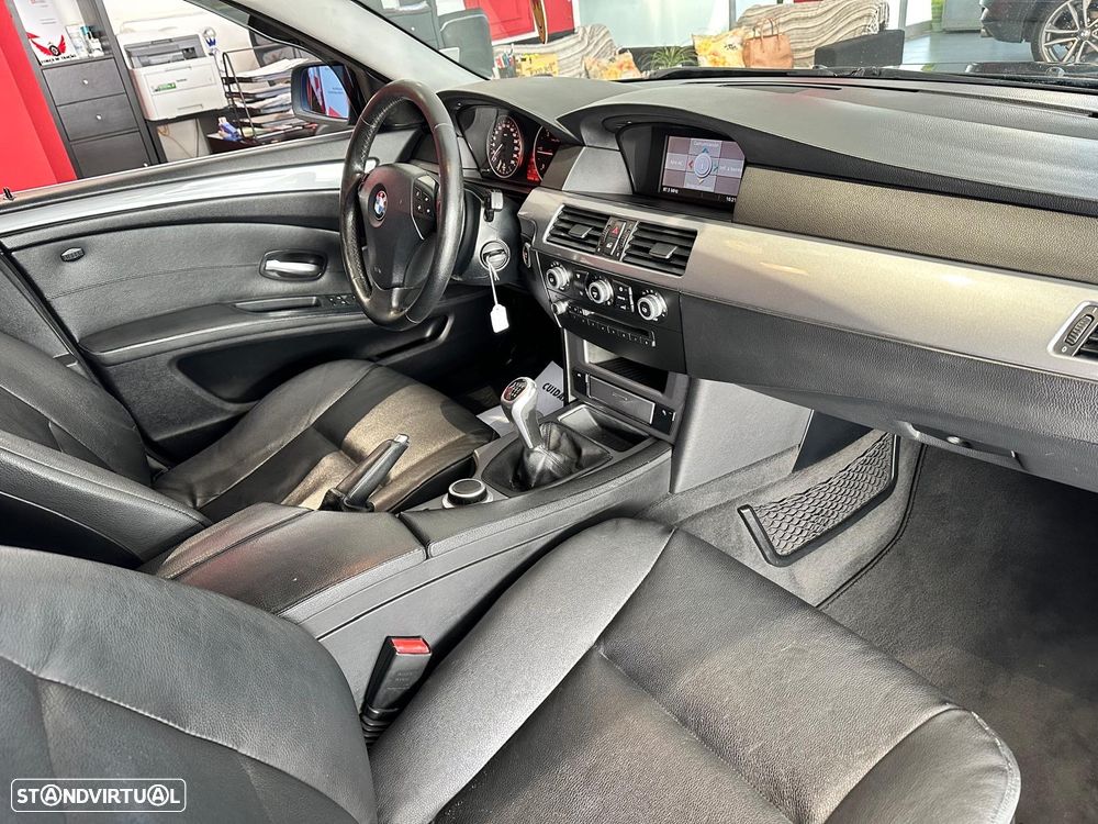 BMW 520 d Touring Sport - 13