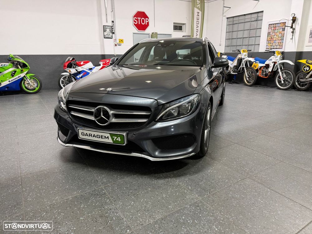 Mercedes-Benz C 300 h AMG Line - 29