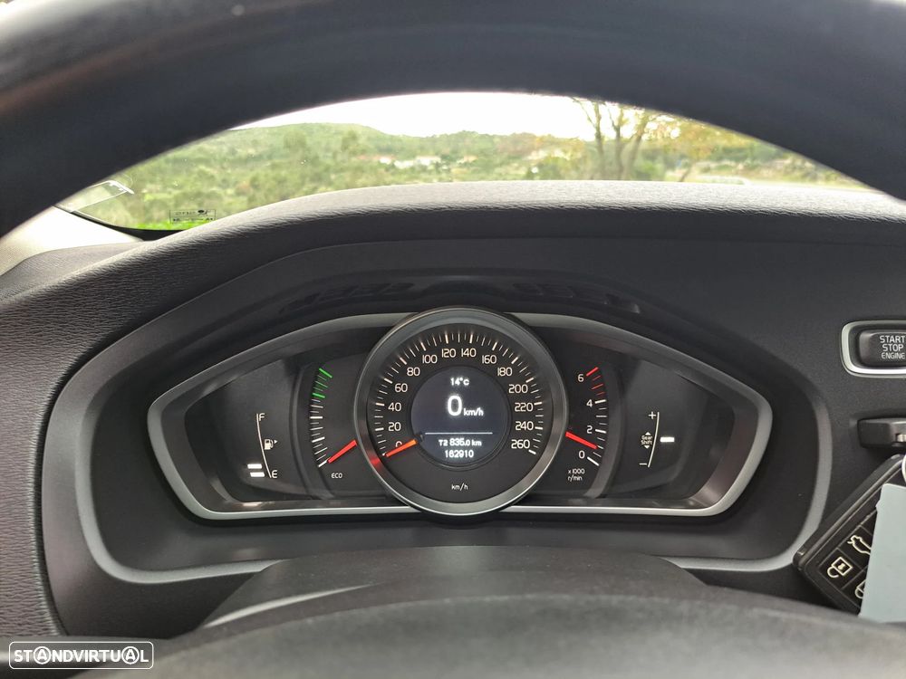 Volvo V40 D2 Kinetic - 18