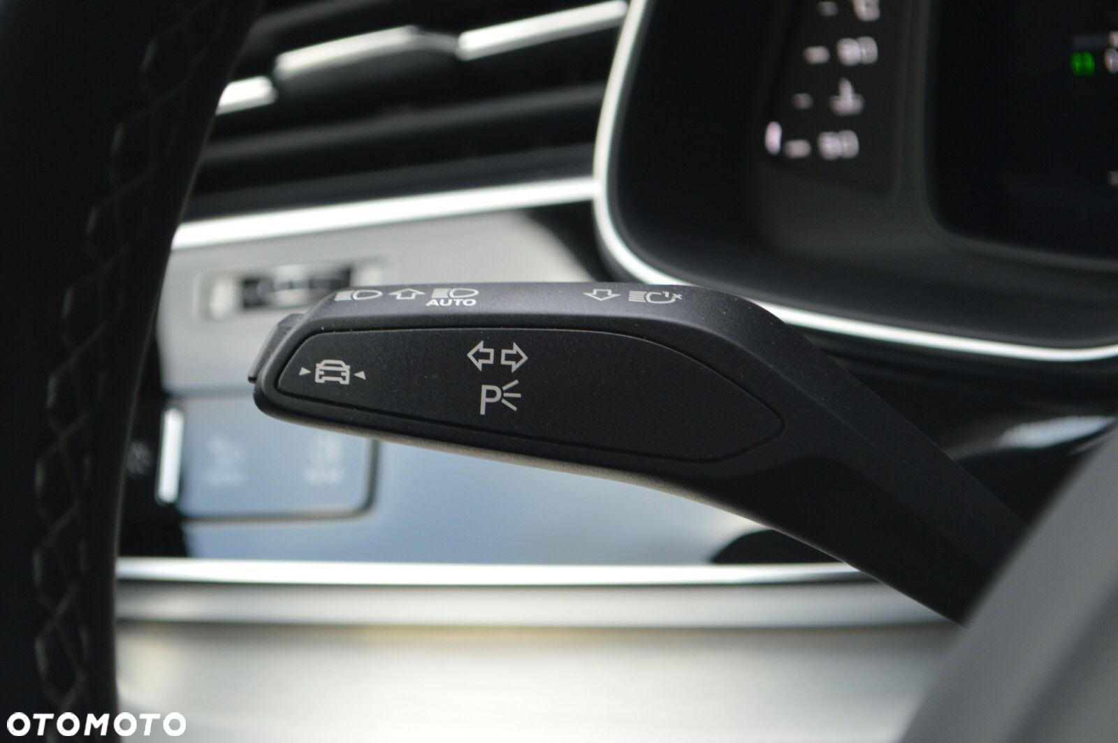 Audi SQ7 TFSI Quattro Tiptronic - 14