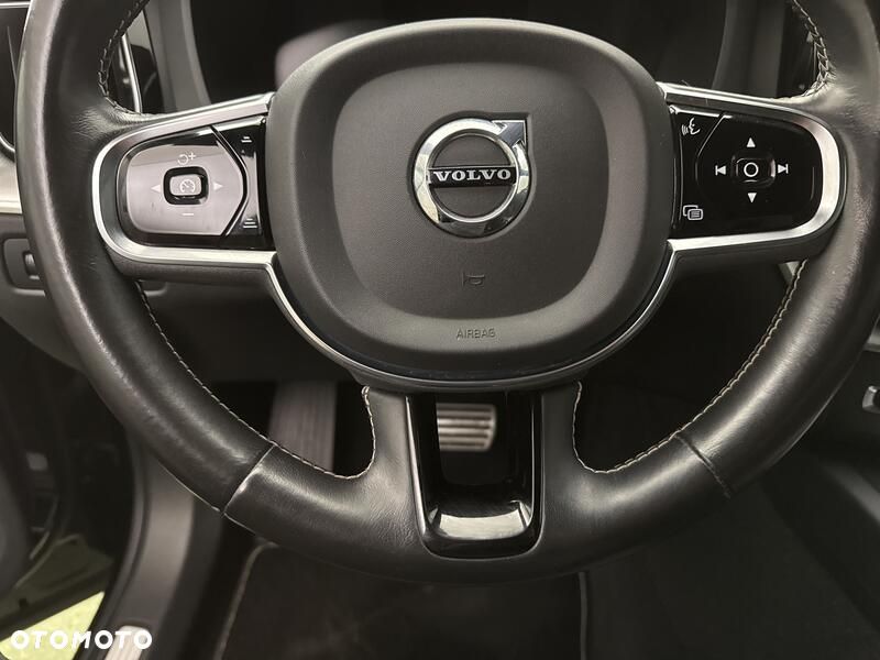 Volvo XC 60 B4 B R-Design - 13