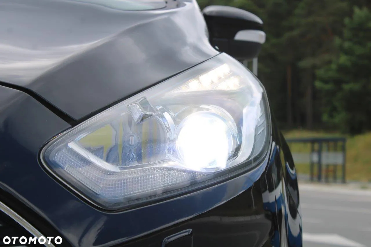 Ford S-Max 1.5 Eco Boost Start-Stopp Titanium - 31