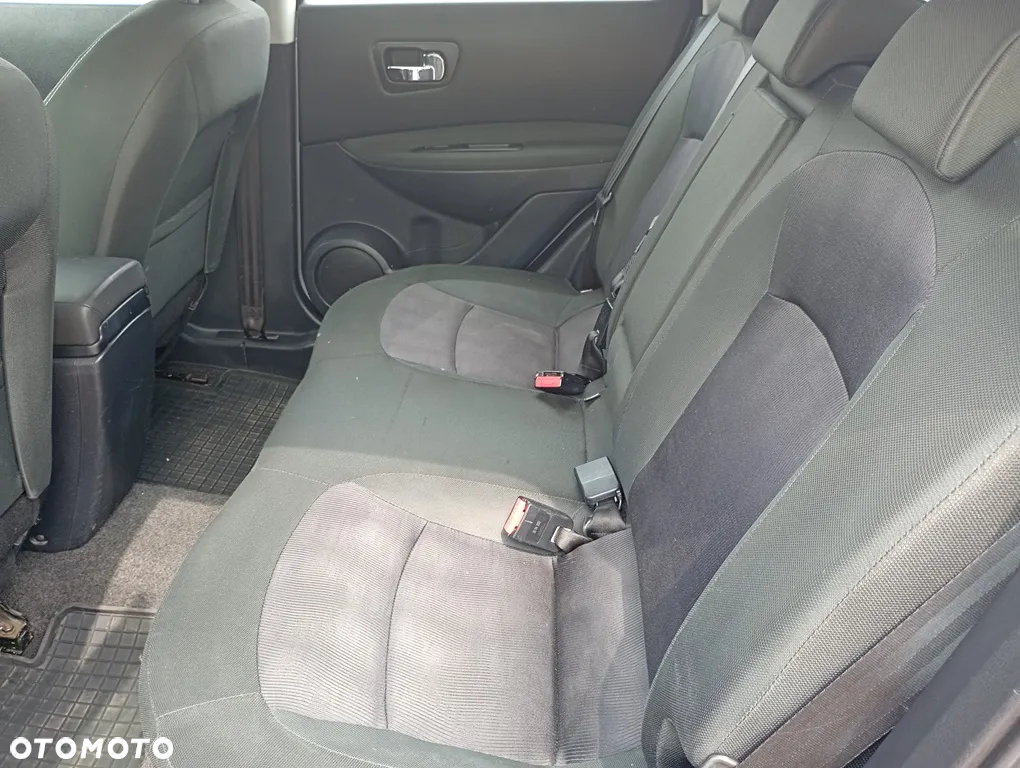 Nissan Qashqai - 12