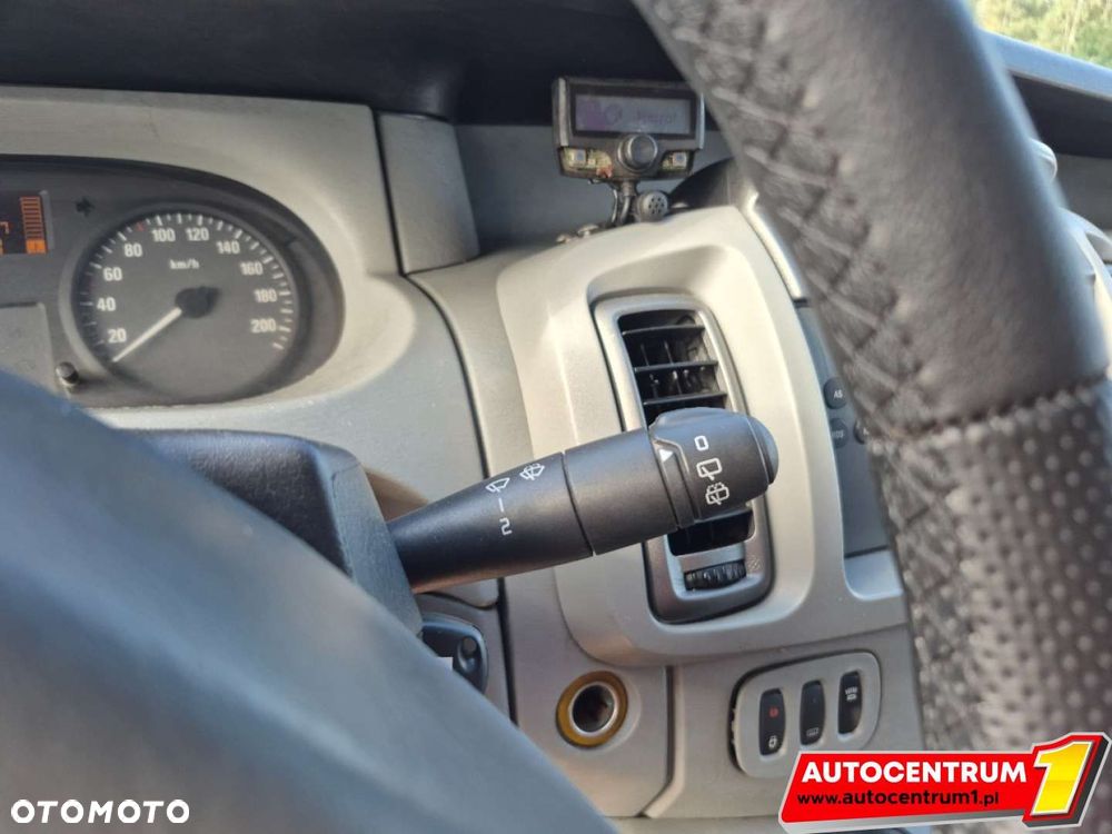 Opel Vivaro - 26