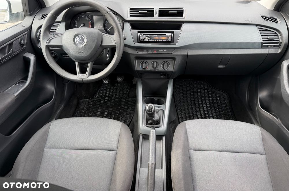 Skoda Fabia 1.2 TSI Active - 9