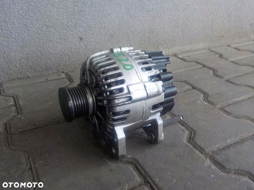 VW T5 LIFT 2.0 TDIALTERNATOR 110A - 1