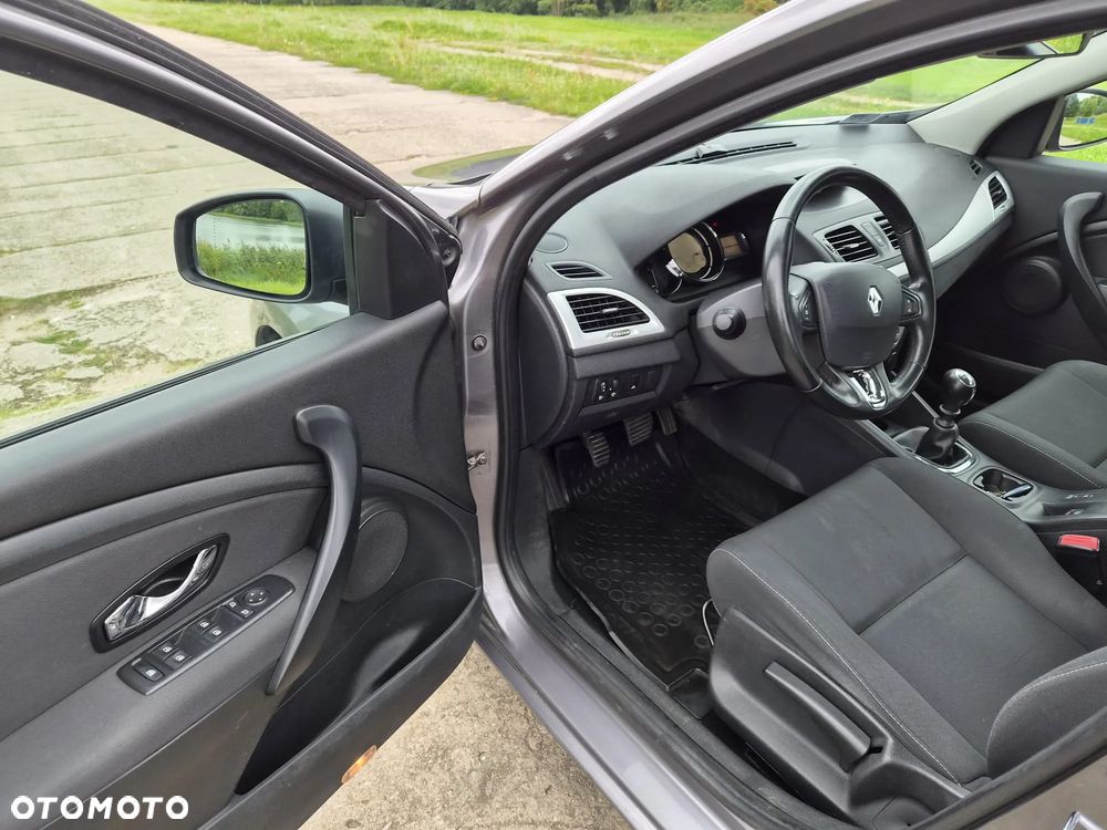 Renault Megane 1.6 16V Limited - 5