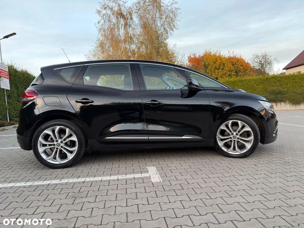 Renault Scenic 1.5 dCi Zen EDC - 26