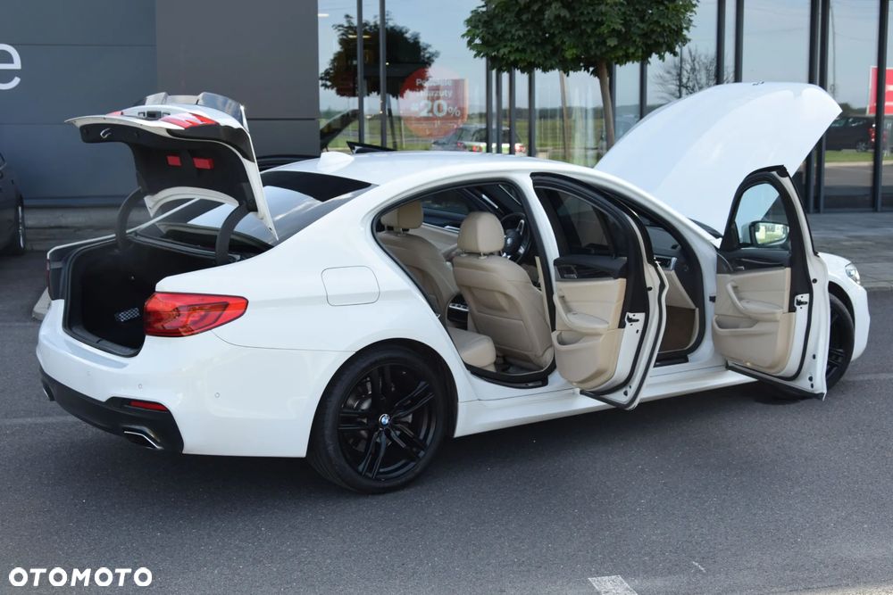 BMW Seria 5 520d xDrive Sport Line sport - 29