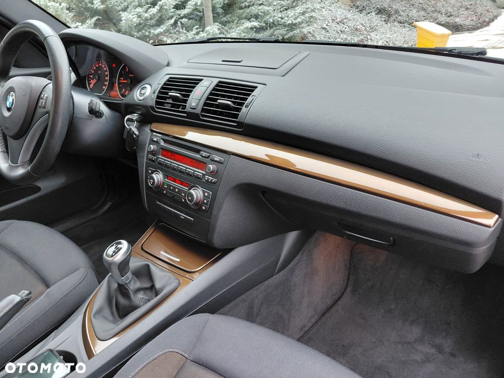 BMW Seria 1 116d DPF Edition Lifestyle - 16