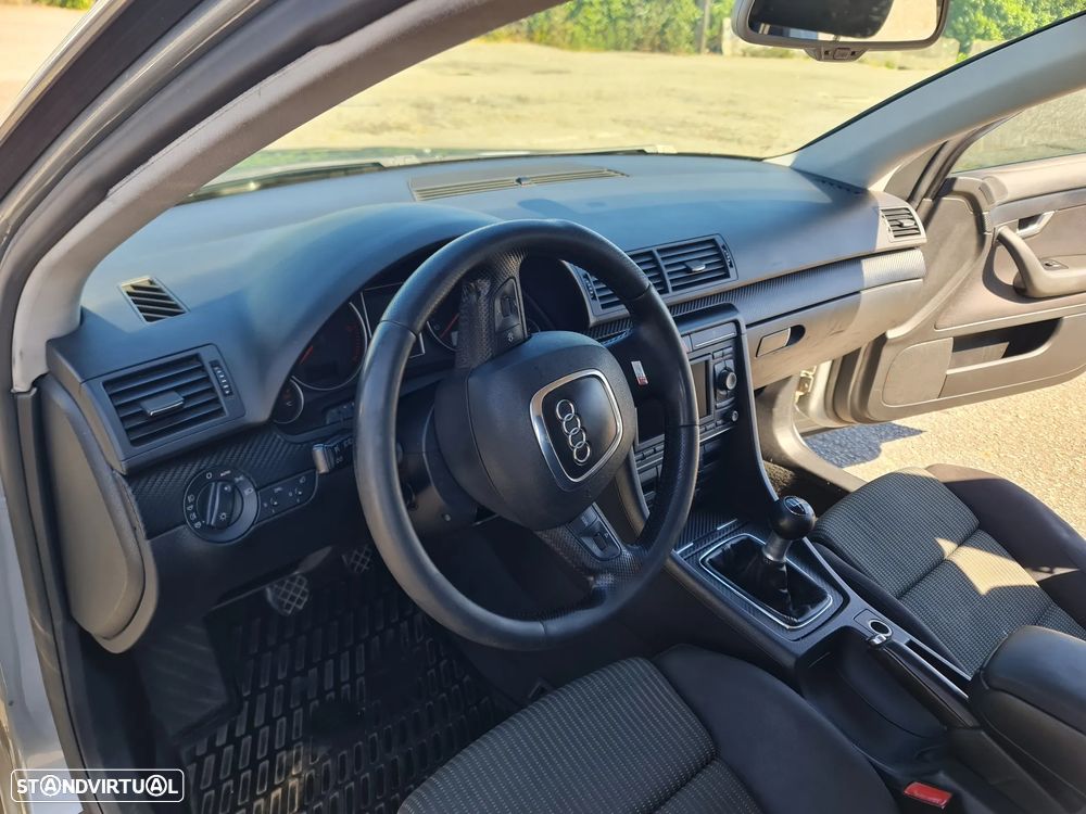 Audi A4 Avant 2.0 TDI Sport - 14