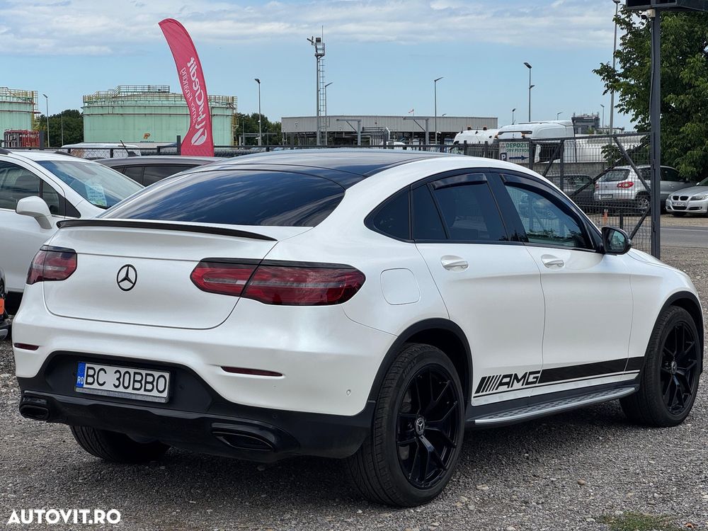 Mercedes-Benz GLC Coupe 250 d 4Matic 9G-TRONIC AMG Line - 3