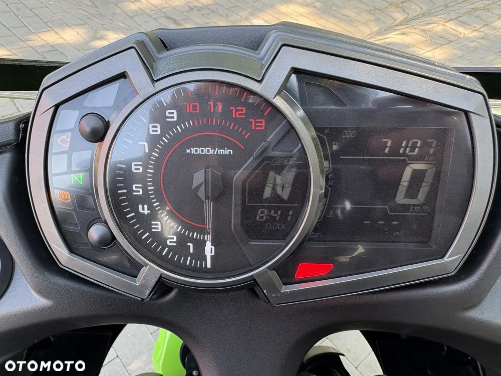 Kawasaki Ninja - 6
