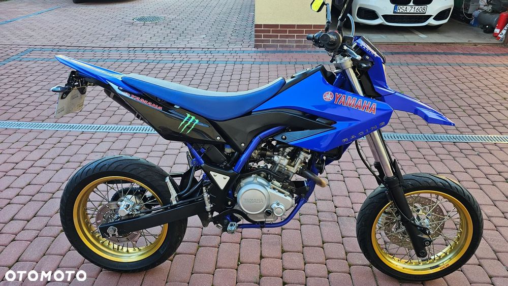 Yamaha WR - 16