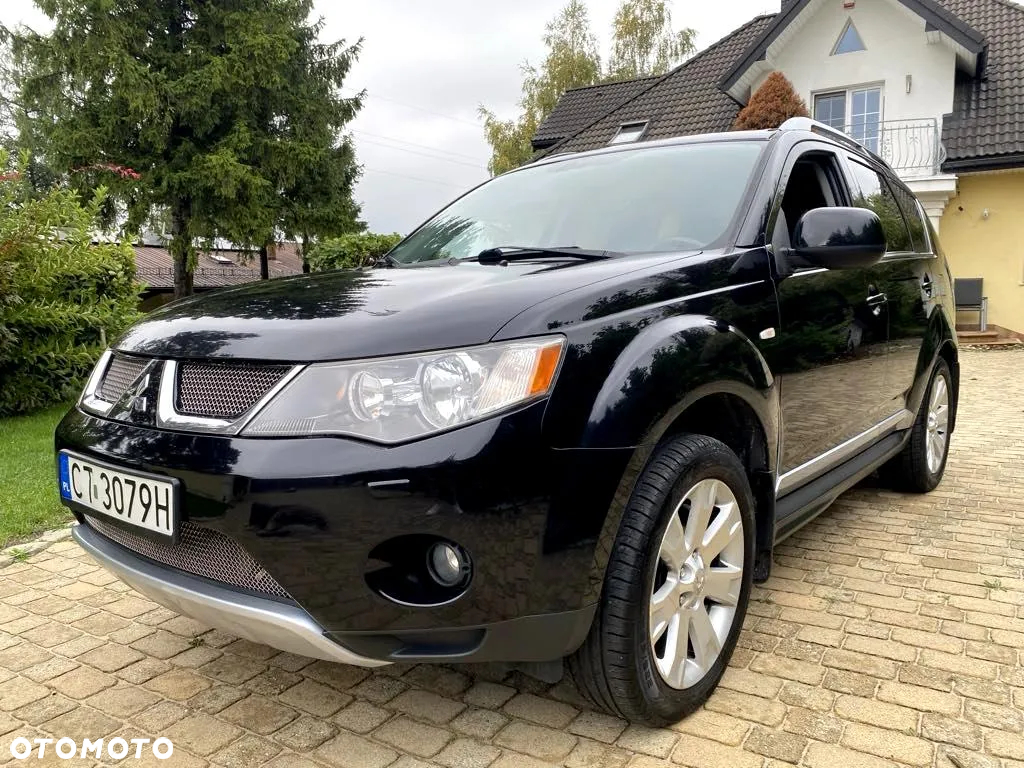 Mitsubishi Outlander 2.0 DID Instyle NAVI - 29