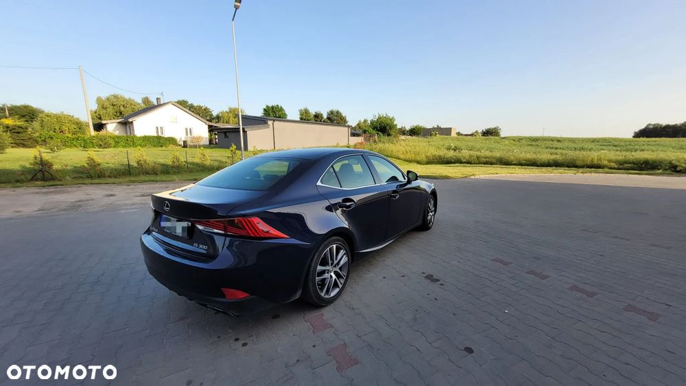 Lexus IS 200t / 300 Elegance - 4