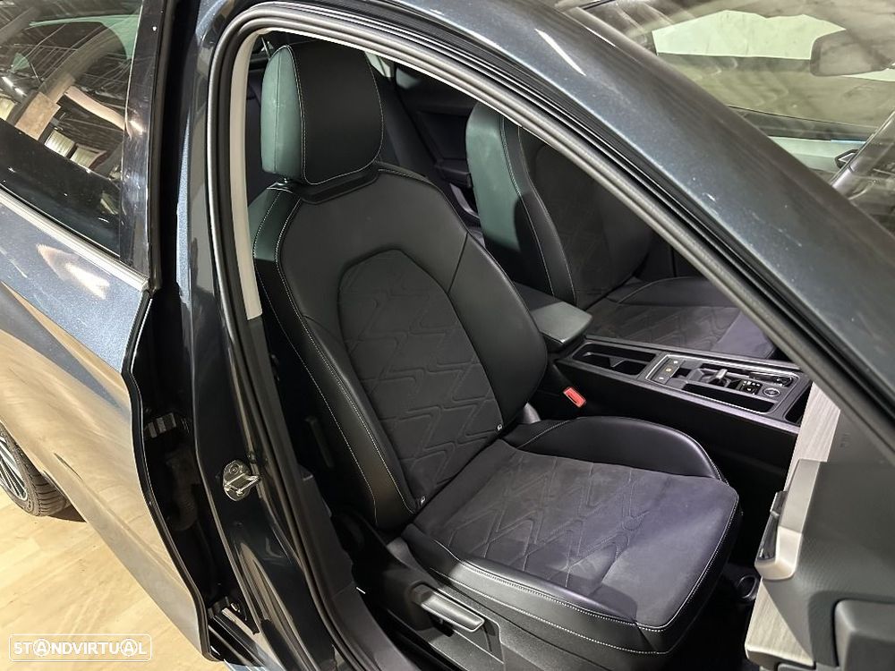 SEAT Leon 1.4 e-Hybrid Xcellence DSG - 12