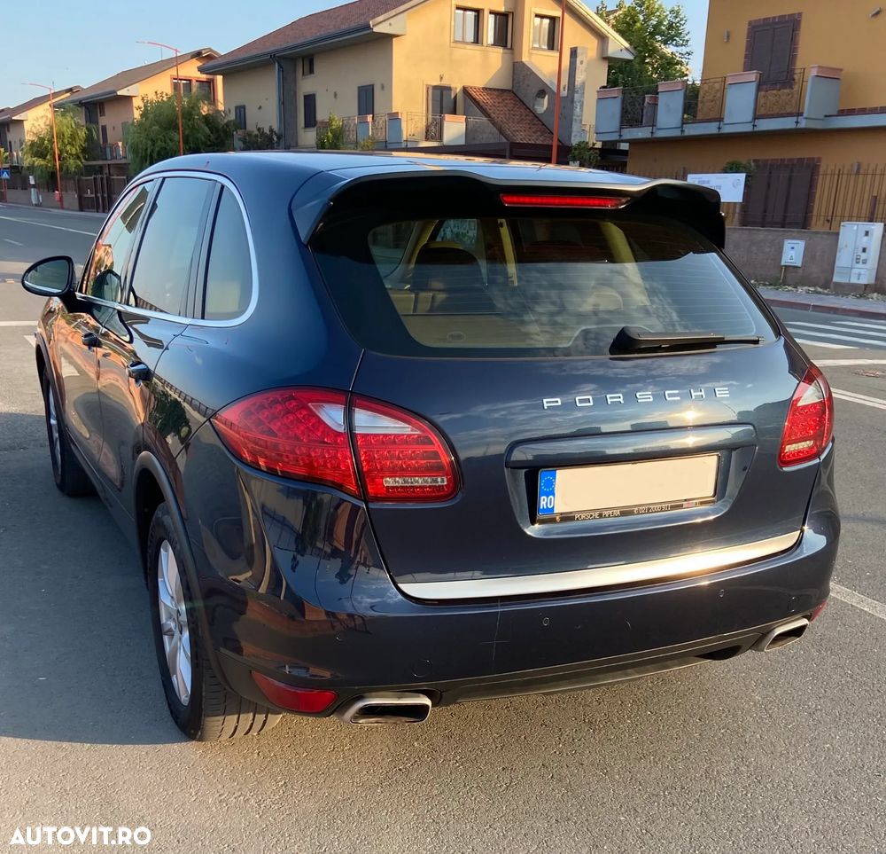 Porsche Cayenne 3.0TD TipTronic - 5