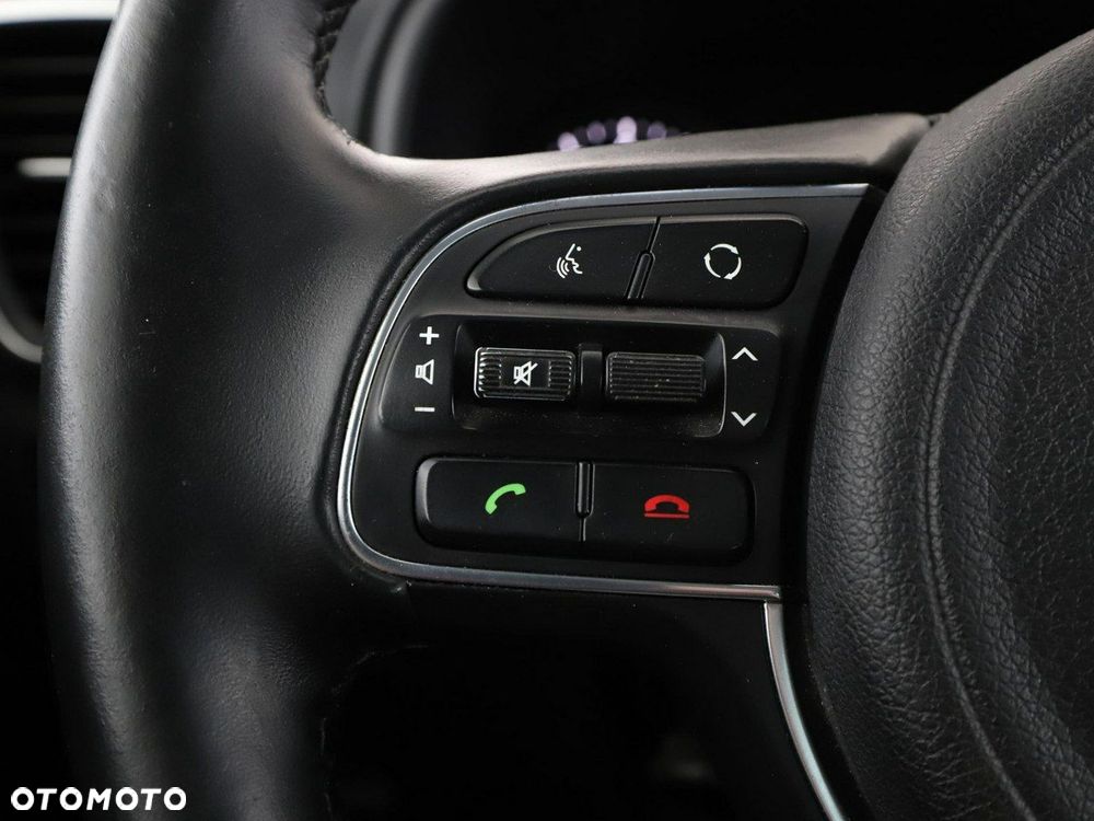 Kia Sportage 1.6 GDI 2WD DREAM-TEAM EDITION - 35