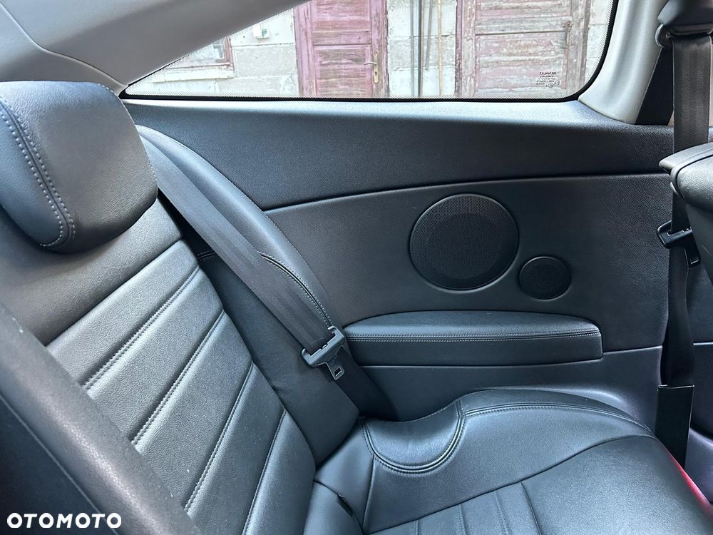 Renault Laguna 2.0 16V Turbo GT - 25