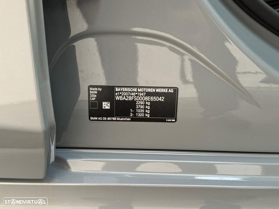 BMW 330 e Pack Desportivo M Auto - 41