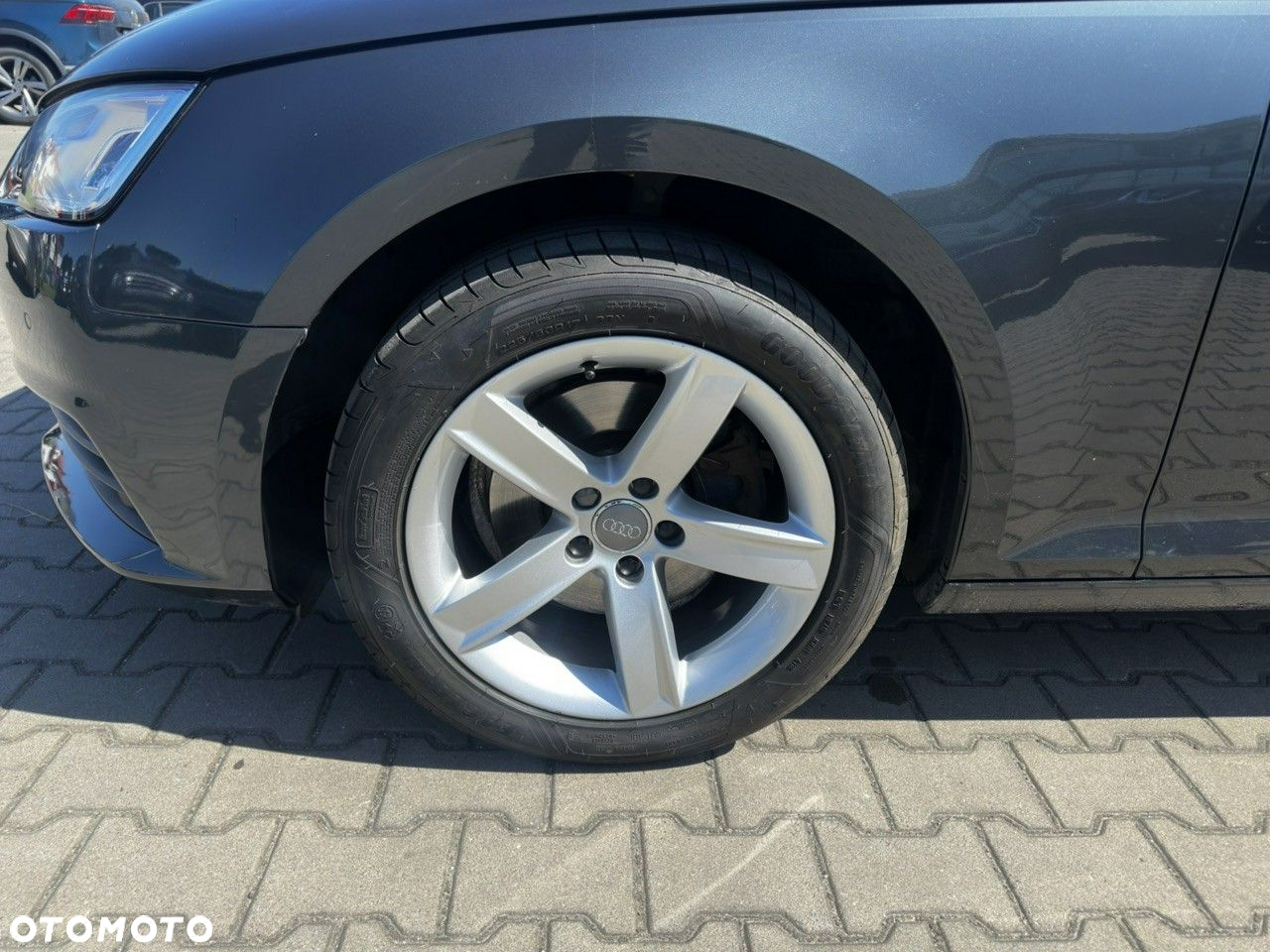 Audi A4 2.0 TDI S tronic - 12