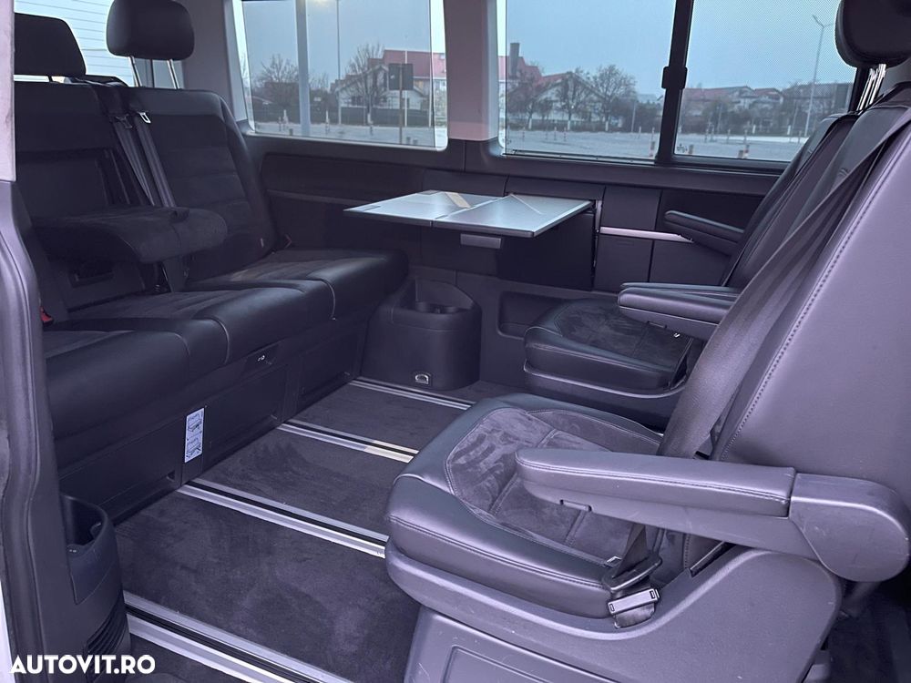 Volkswagen Multivan - 10