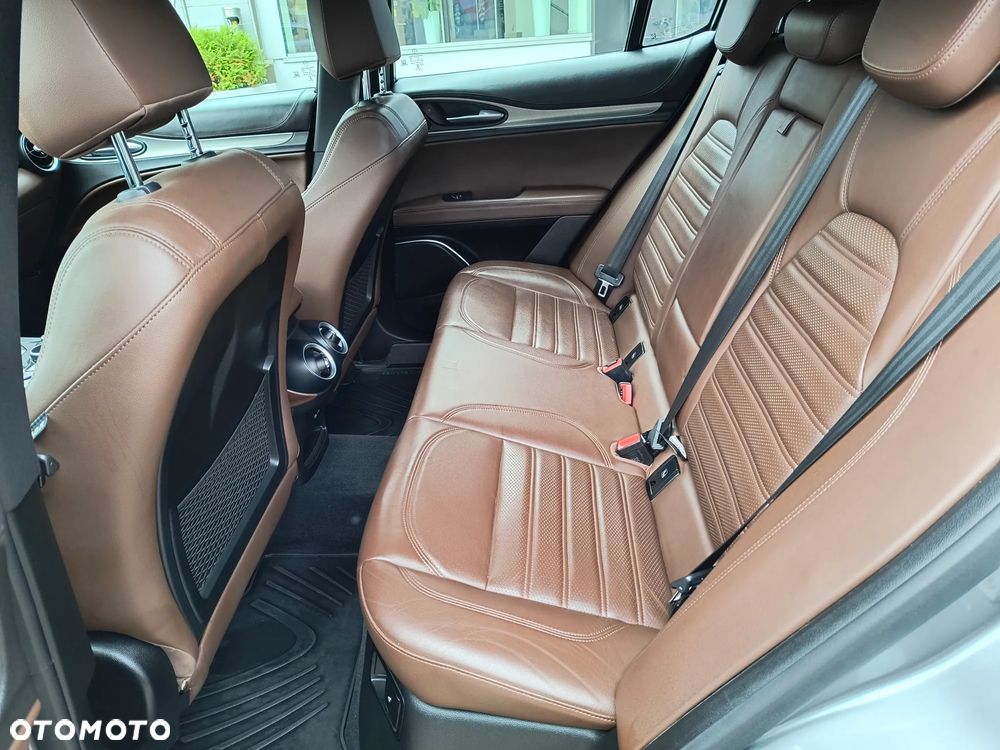 Alfa Romeo Stelvio 2.0 Turbo Executive Q4 - 10
