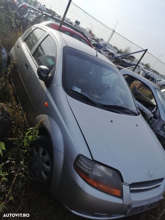 Dezmembrez Daewoo Kalos - 1