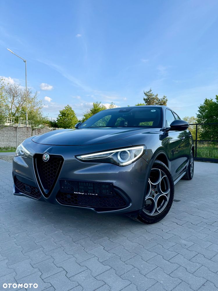 Alfa Romeo Stelvio 2.2 16V AT8 - 4