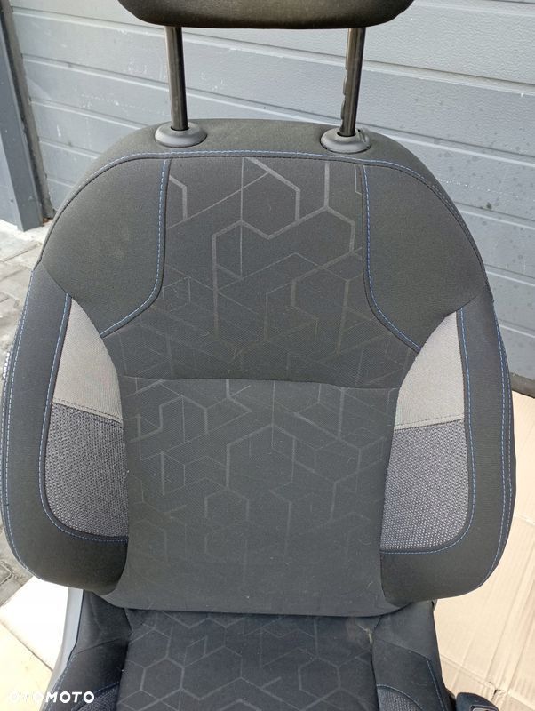 PEUGEOT 2008 FOTELE SIEDZENIA EUROPA KOMPLET - 3