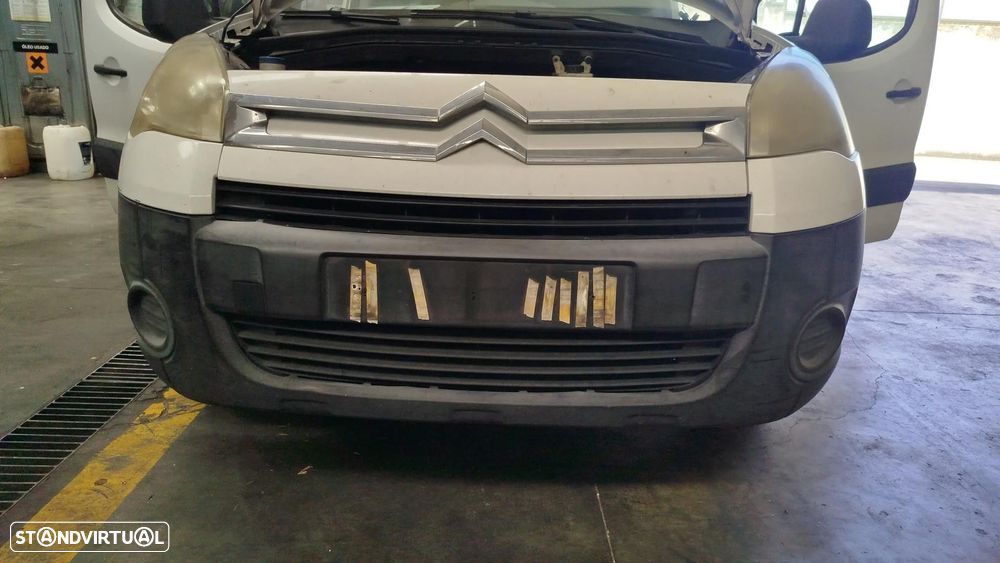 Pára-choques frente CITROËN Berlingo (B9) - 1