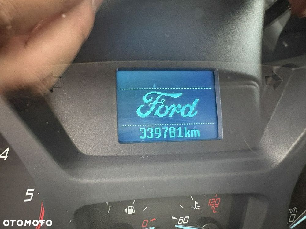 Ford Transit Custom - 13