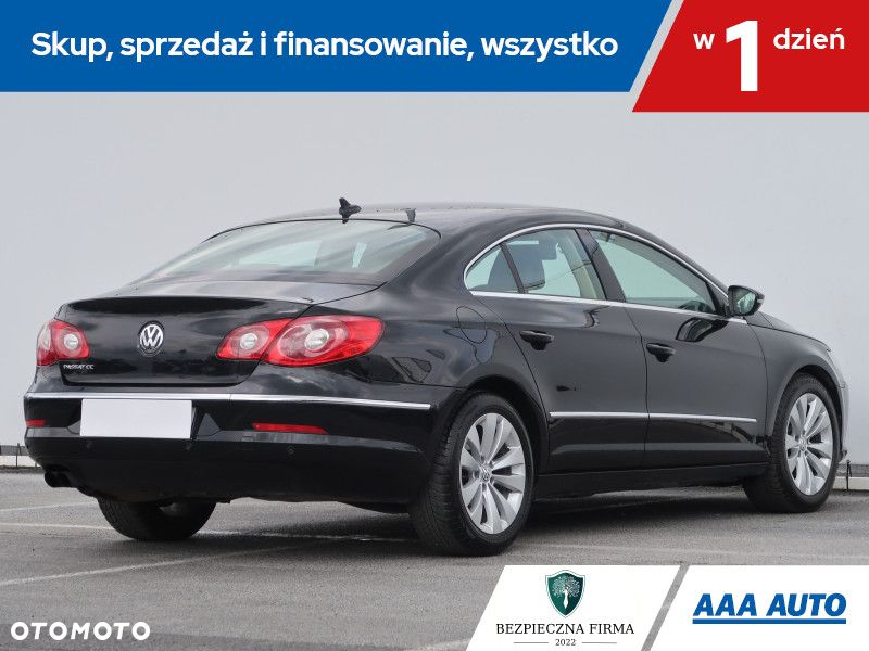 Volkswagen Passat CC - 6