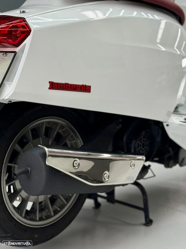 Lambretta V125 Special - 15