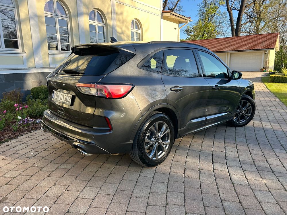 Ford Kuga 1.5 EcoBoost ST-LINE X - 2
