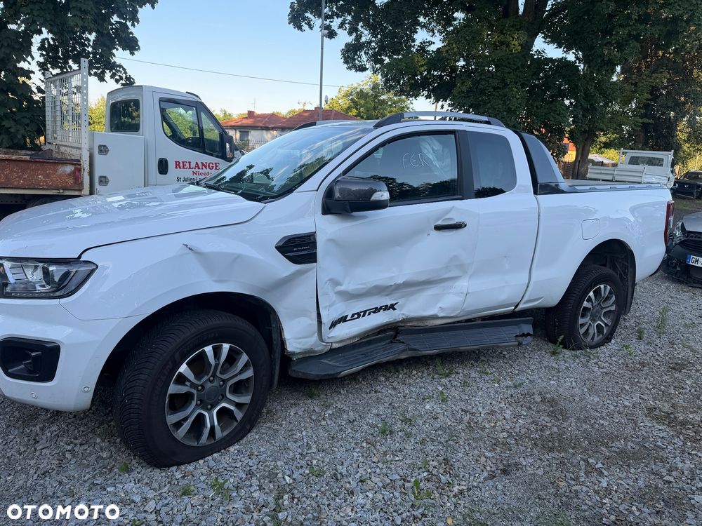 Ford Ranger 2.0 EcoBlue 4x4 DC Wildtrak - 4