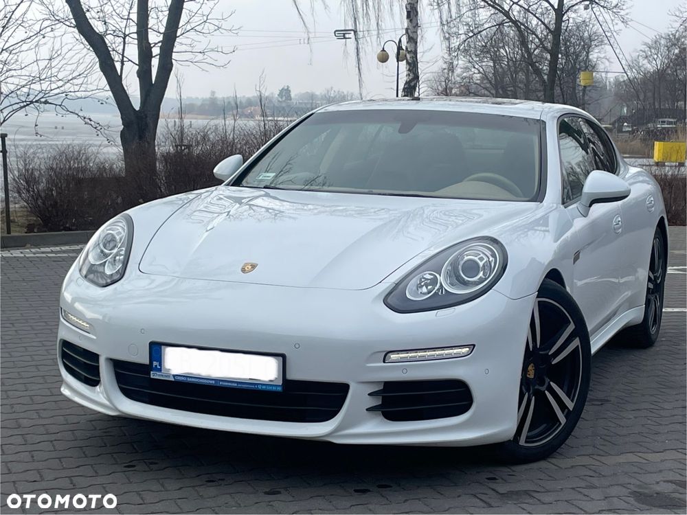 Porsche Panamera Diesel - 25