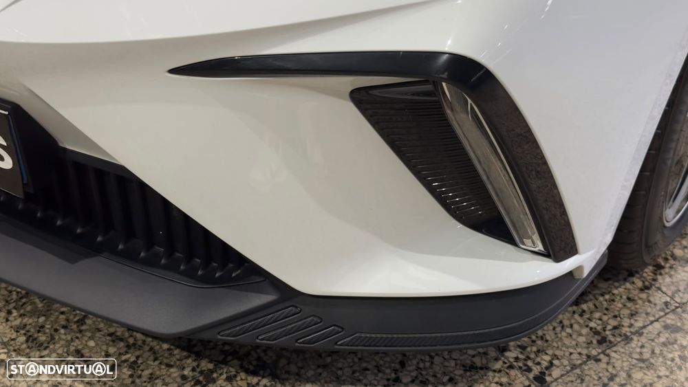 MG MG4 4 Luxury 64 kWh - 18