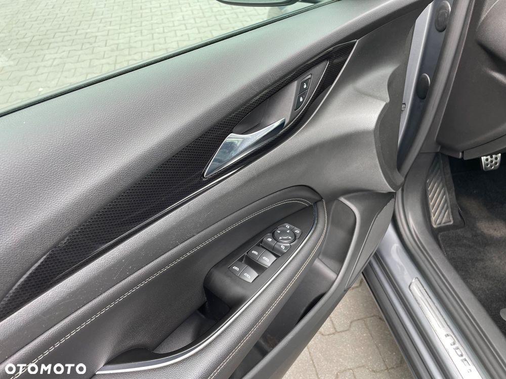 Opel Insignia 2.0 Ultimate Exclusive - 12